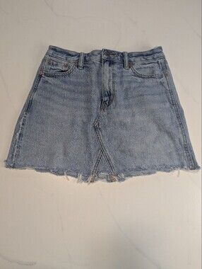 American Eagle Jean Mini Skirt Women's Size 0 Light Wash Denim Cut Off Y2K